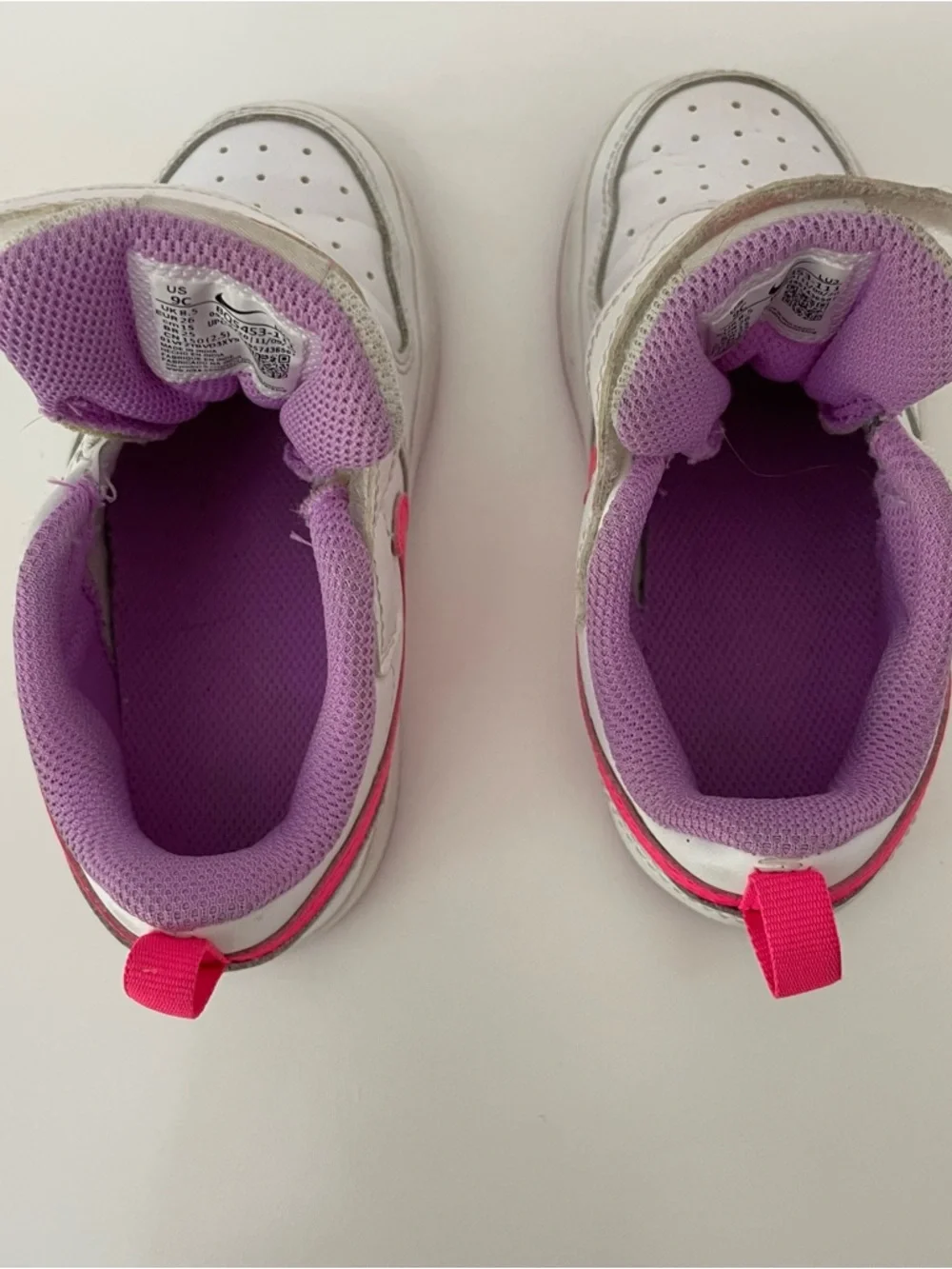 Nike Girls Court Borough Low White Pink Purple Sneakers, size 9C